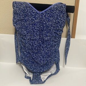 Lands End size 6 blue Swimsuit